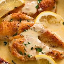 Close up of easy chicken breast recipe - Creamy Lemon Chicken