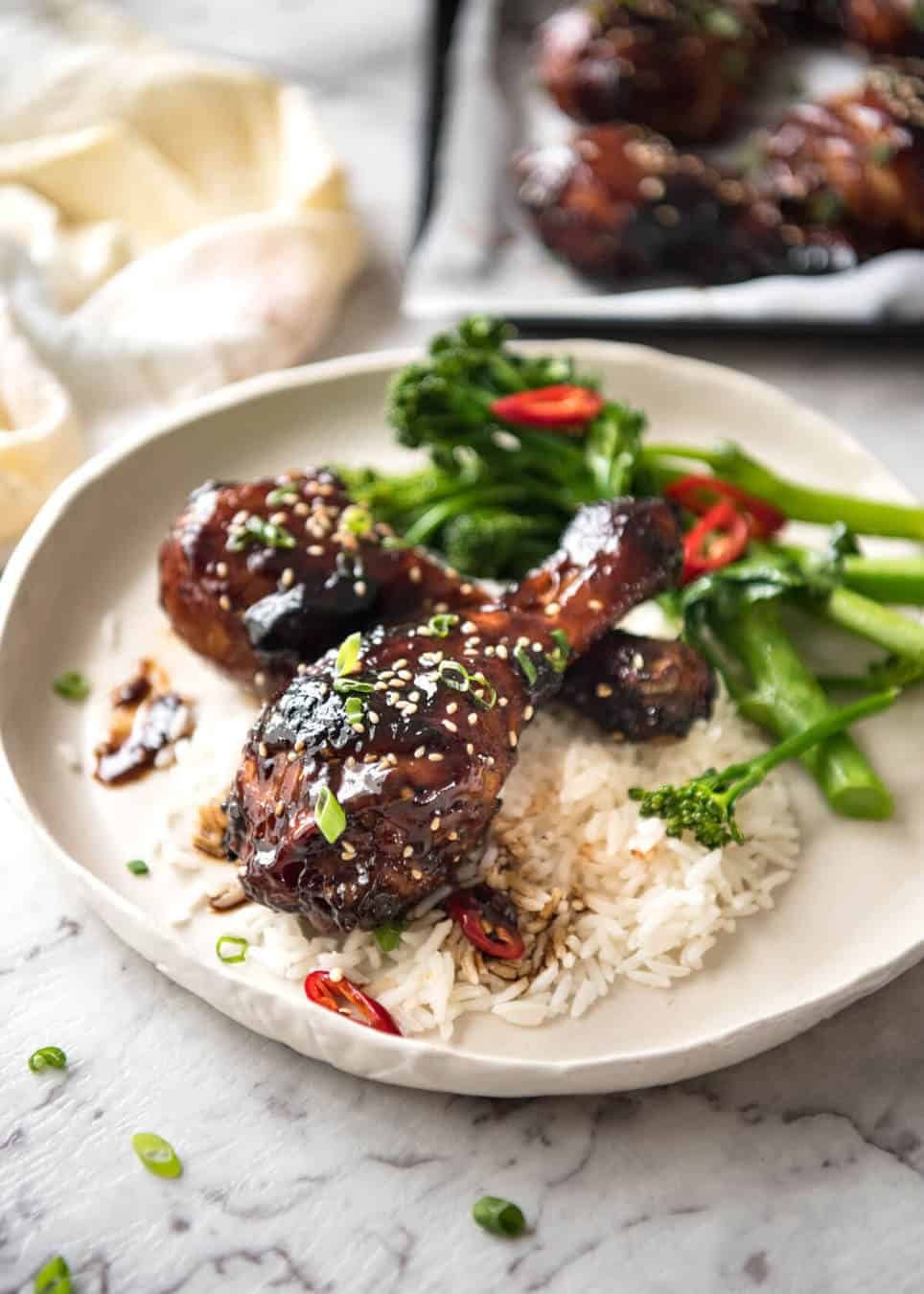 Sticky Chicken Drumsticks in Chinese Plum Sauce - Just a handful of ingredients, 5 minutes prep and awesome stickiness! www.recipetineats.com