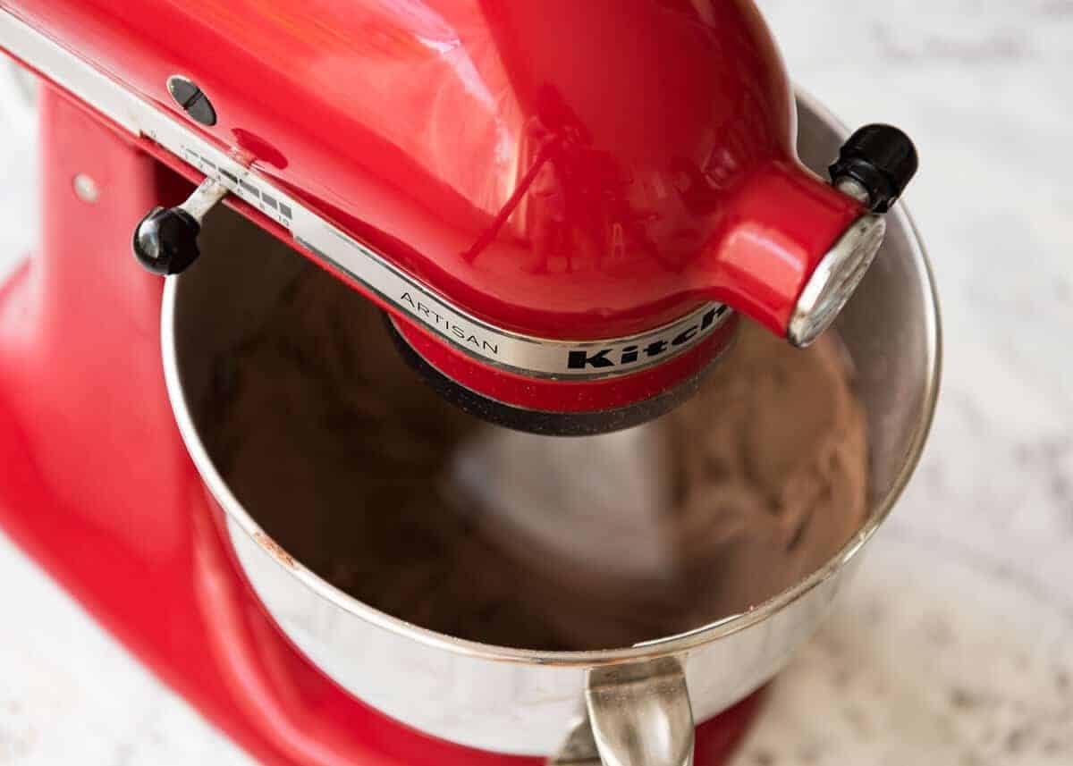 Chocolate Buttercream Frosting www.recipetineats.om