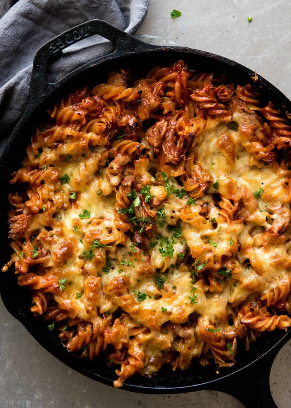 Everybody should know how to make a truly delicious Tuna Pasta Bake, for all those times when your cupboards are bare! www.recipetineats.com