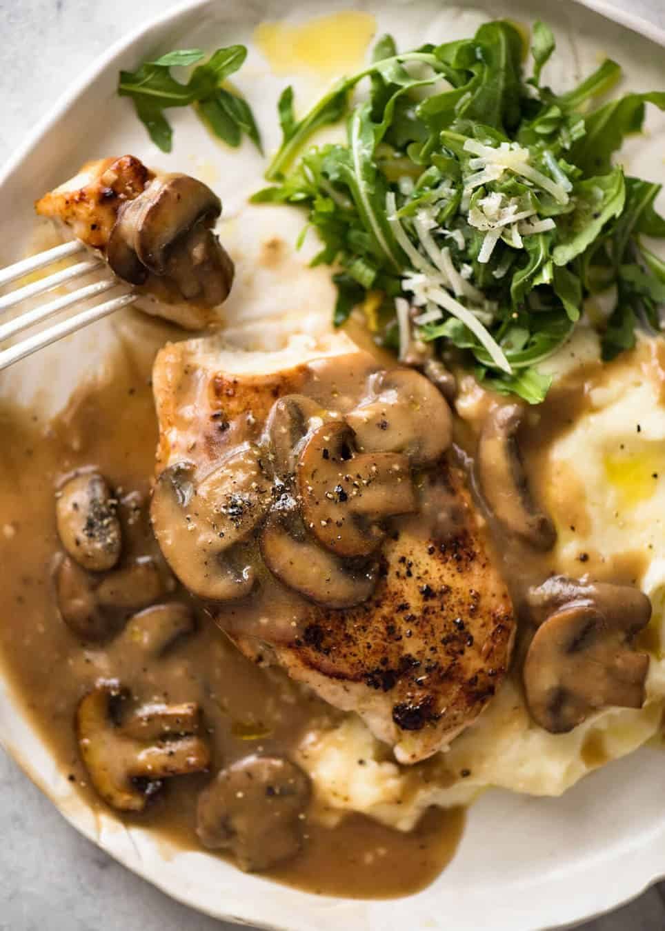 A fabulous quick midweek meal - juicy pan seared Chicken with Mushroom Gravy. recipetineats.com