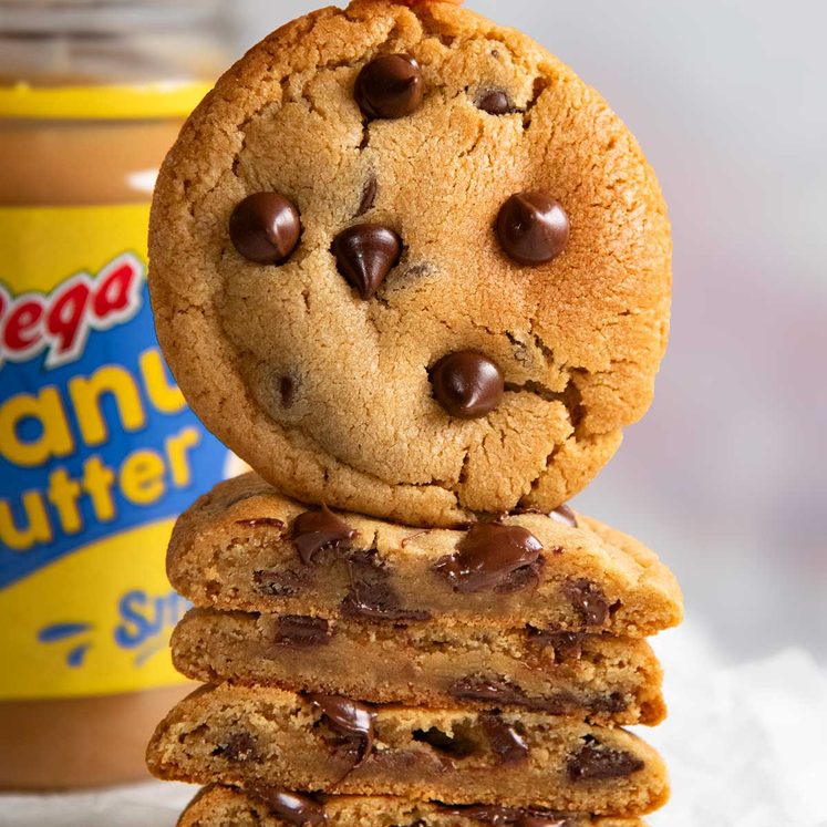 Choc Chip Peanut Butter Cookies