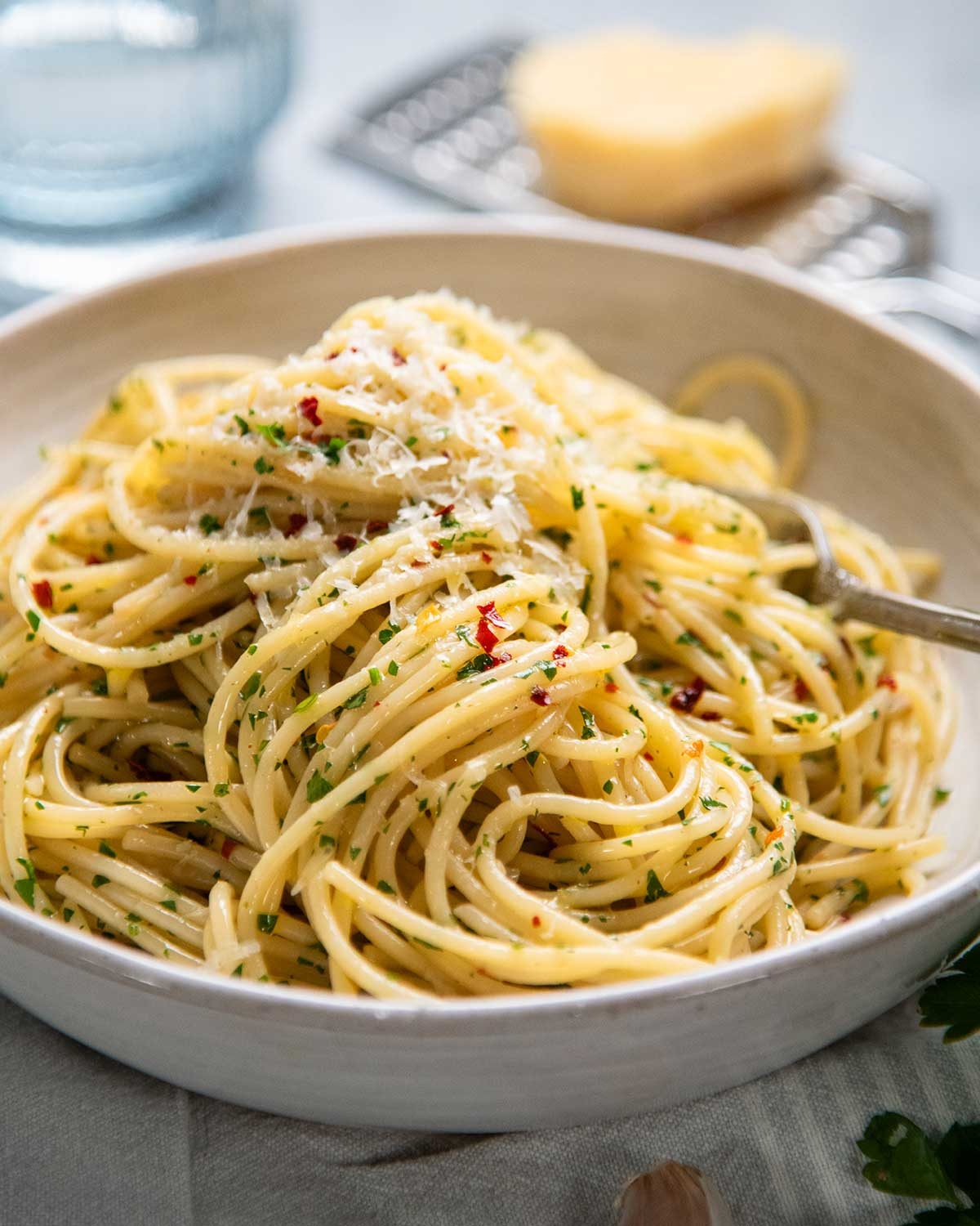 Aglio e Olio - Garlic Oil Spaghetti